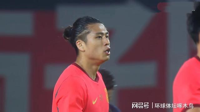曼晚：加斯科因当年为钱拒曼联选热刺结果后悔终身，M费要注意了