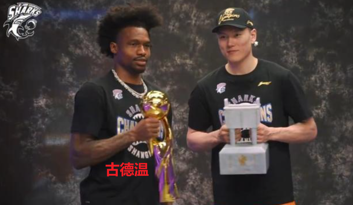 德约已在温网男单豪取105胜，追平费德勒并列公开赛时代第一