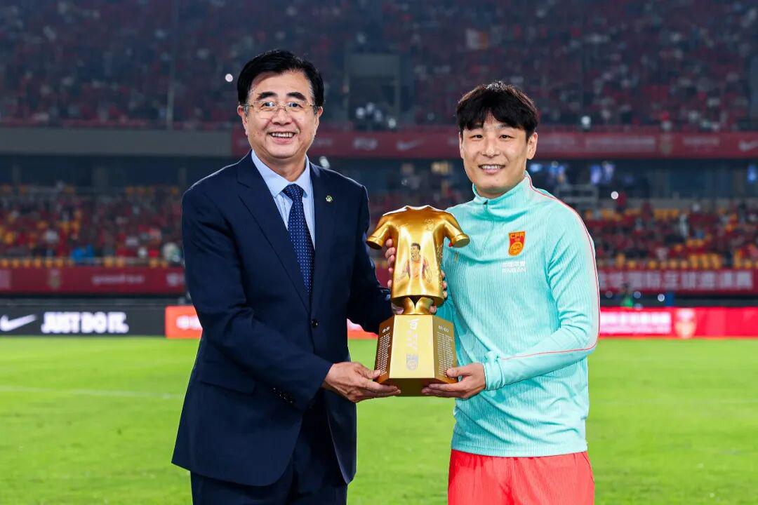 尊龙柯蒂斯杯周六战罢美国队暂领先