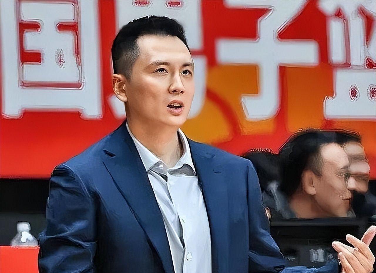 4年2.29亿,福克斯坑苦马刺!老板儿子“赶人”+搭首轮才能送走?