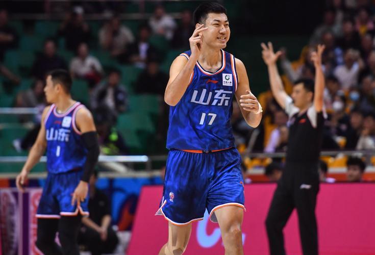 尼克斯时隔53年重夺NBA总冠军