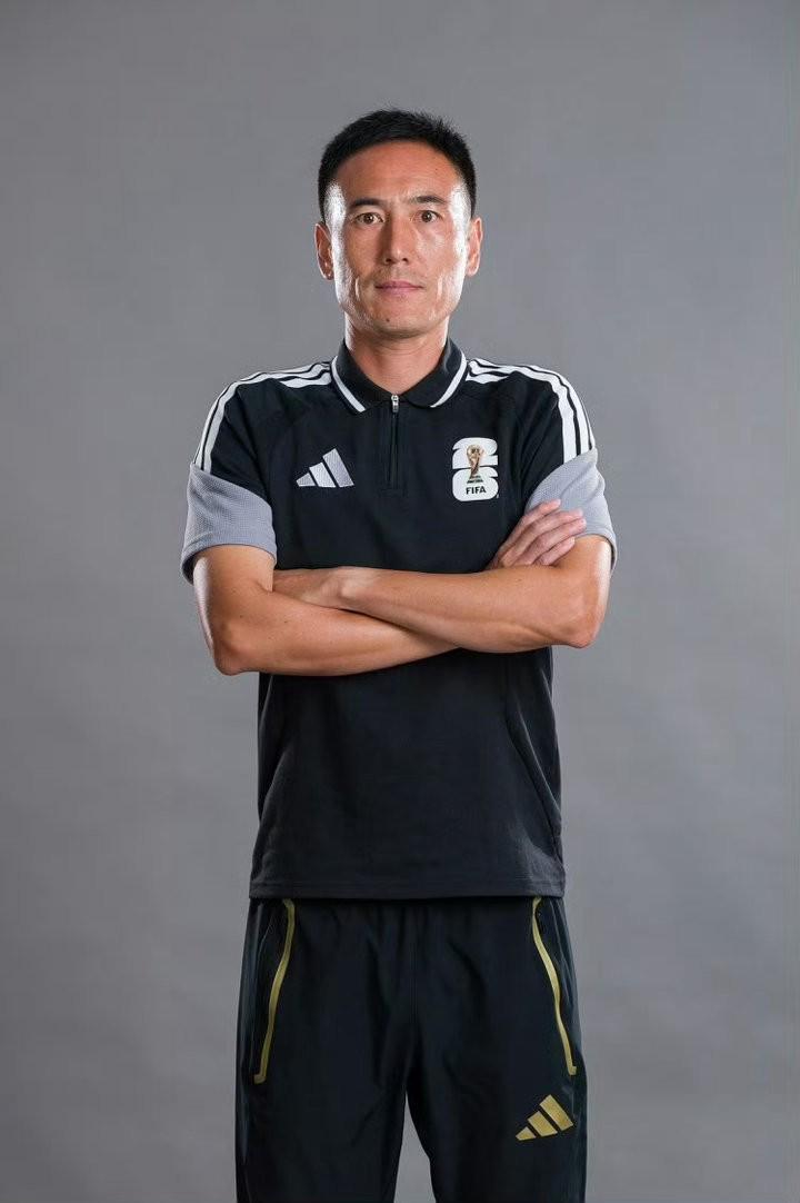 疯狂!4年1.8亿!篮网抢了湖人里夫斯!