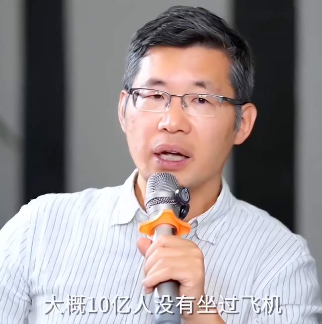 湖人消息:哄抢13+6中锋,选秀目标曝光,两将摆上货架