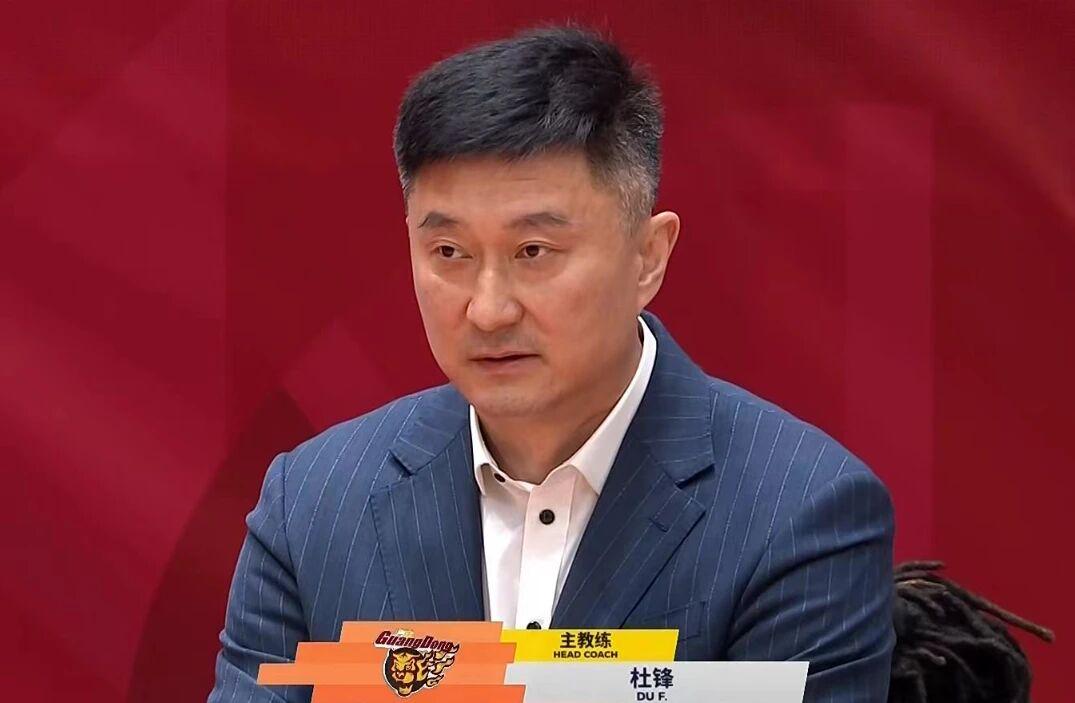 米奇太固执了！G5决战，马刺仍不变阵，福克斯首发，尼克斯也不变