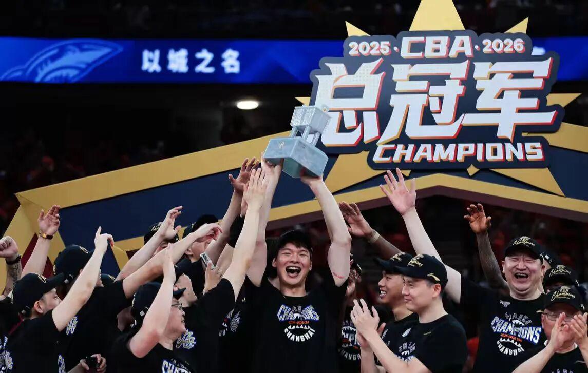 拿下NBA总冠军的纽约尼克斯队，还是联盟赚钱高手