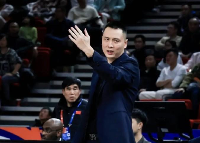 新赛季NBA提前排名马刺居首