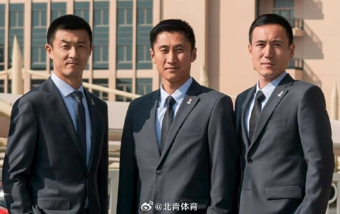 字母哥专注于加盟热火 两队已经谈判数月