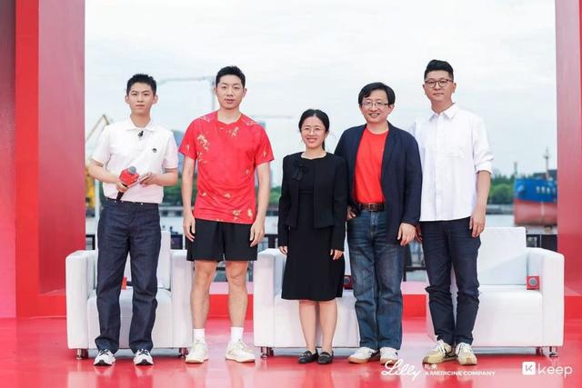 尼克斯愿超税留夺冠功臣罗宾逊