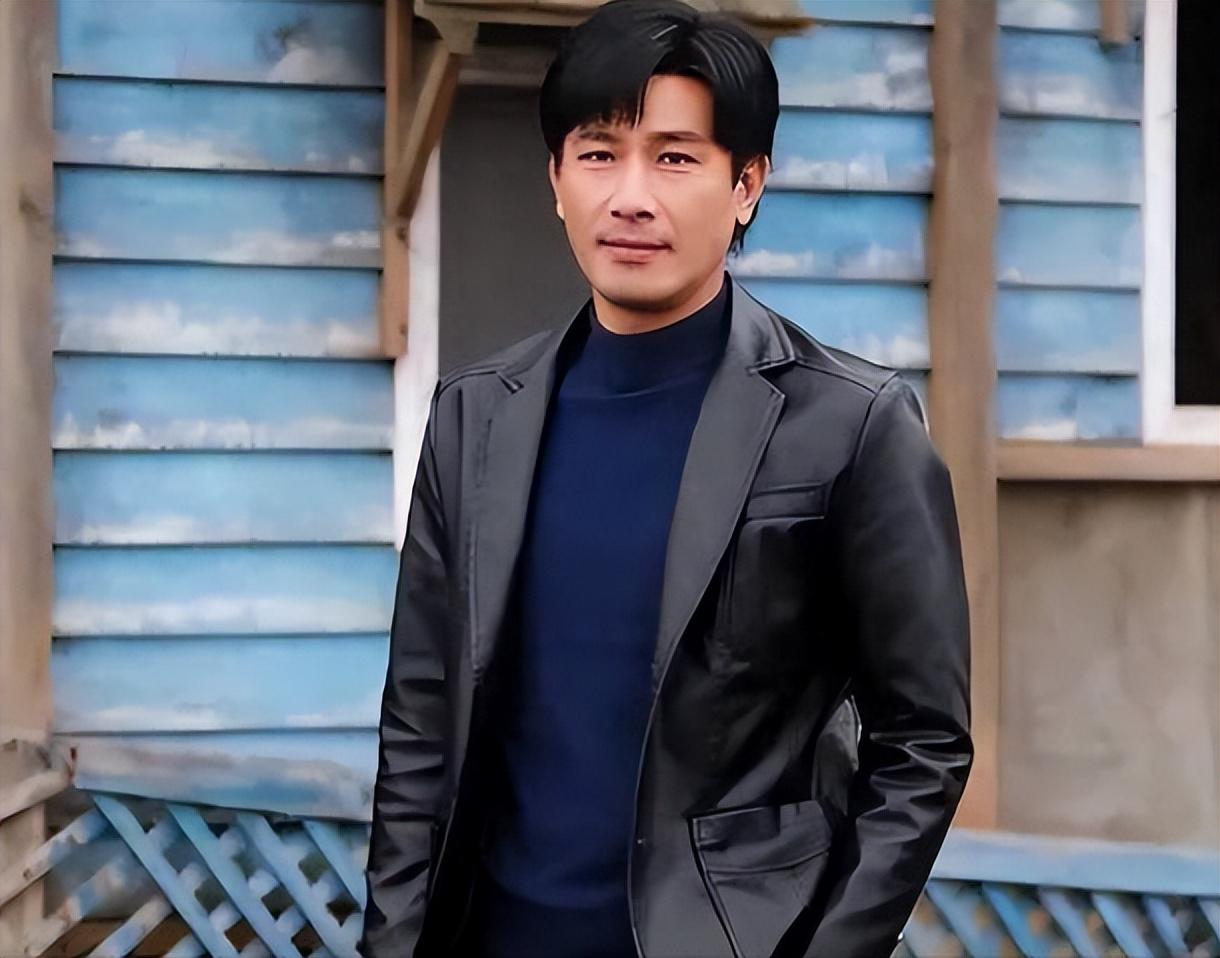 尊龙马刺悬了?福斯特主裁尼克斯近十战全胜 系列赛终结战赢39.4分