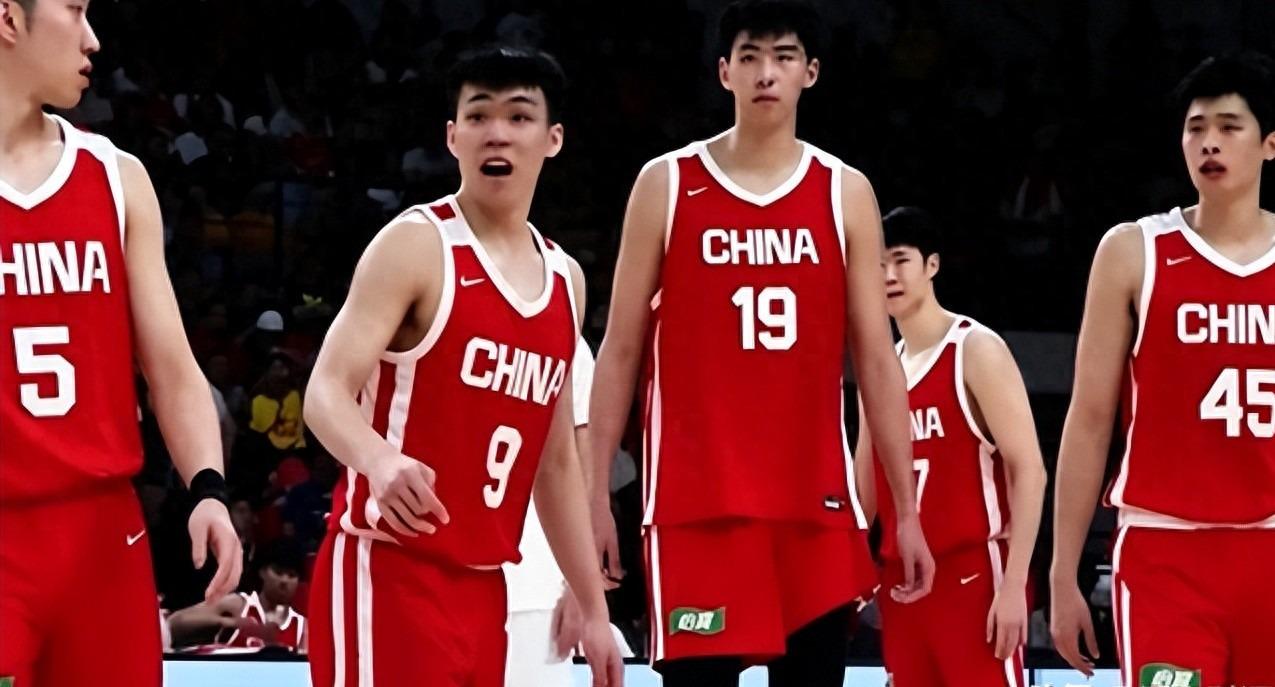 湖人计划送两将 腾空间留里夫斯