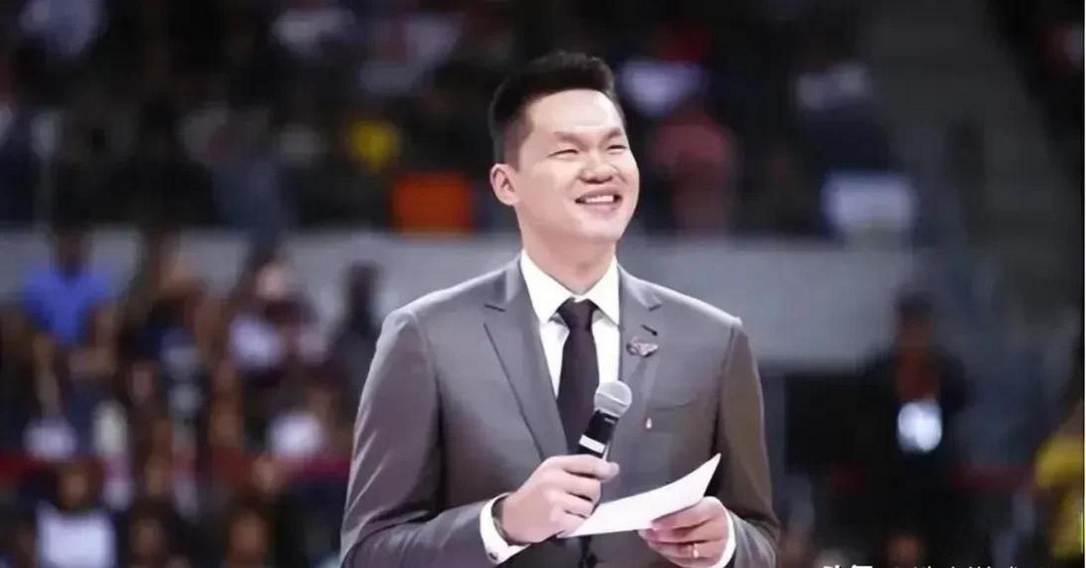 马刺1比4不敌尼克斯获得总亚军,输掉的四场比赛三要素完全相同