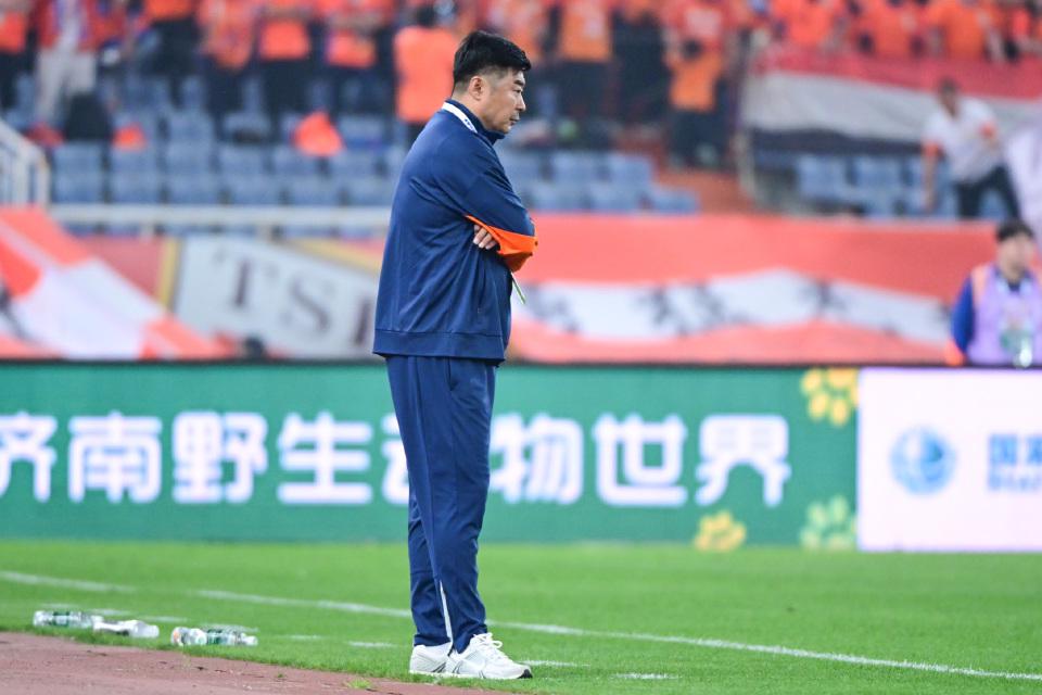 名宿表示德国人看到萨内就叹气 但萨内是右路左脚将必须首发