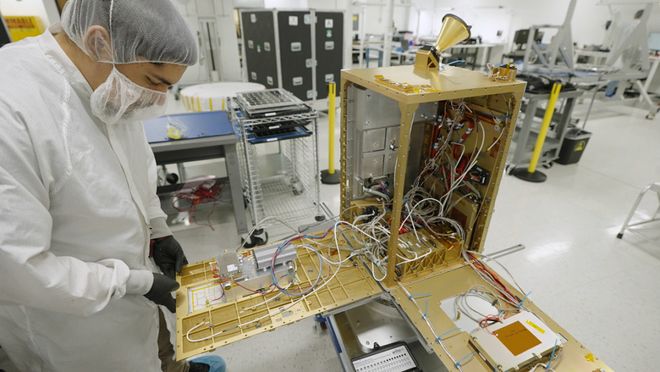 尊龙官网科技发展有限公司大模型上天、马斯克发射GPU？中国团队直接建「太空超算」(图5)